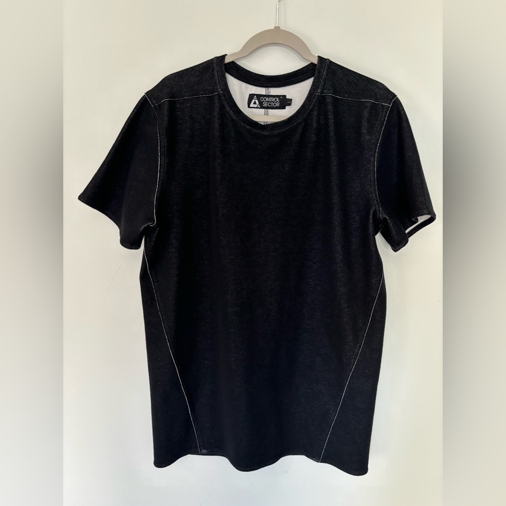 Control Sector Black Tshirt Size L Mens